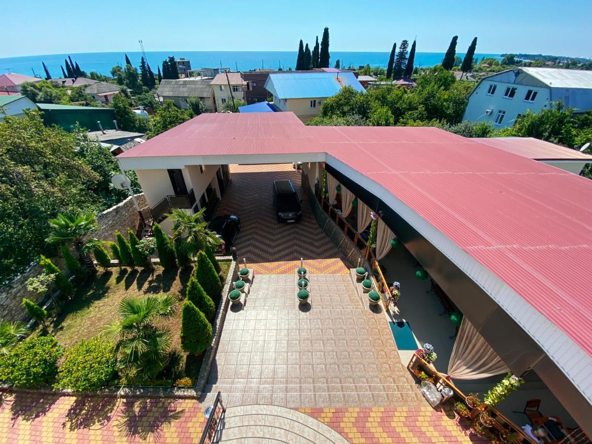 Park-Hotel Abkhazia 桑德雷什 外观 照片