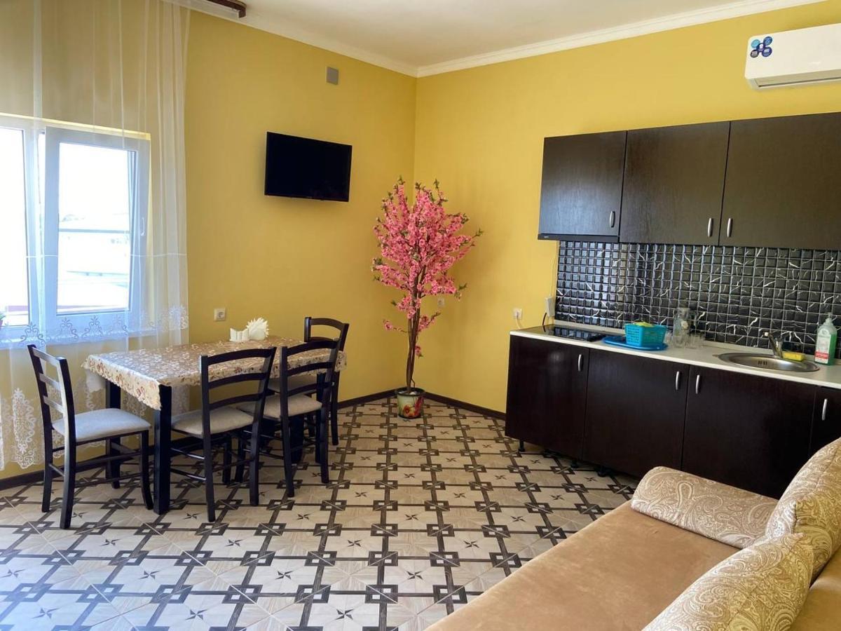 Park-Hotel Abkhazia 桑德雷什 外观 照片