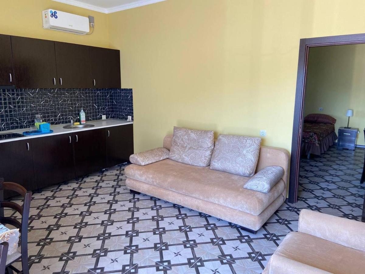 Park-Hotel Abkhazia 桑德雷什 外观 照片