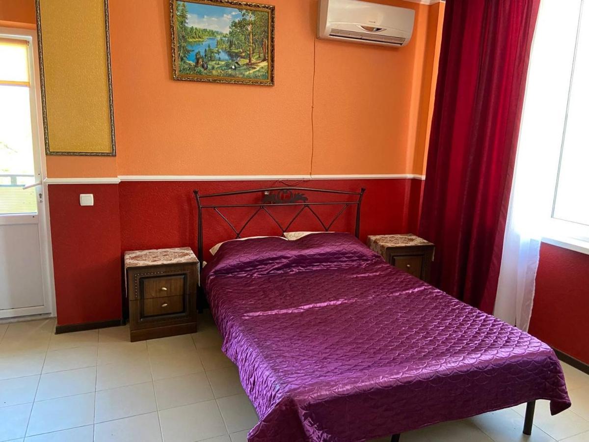 Park-Hotel Abkhazia 桑德雷什 外观 照片